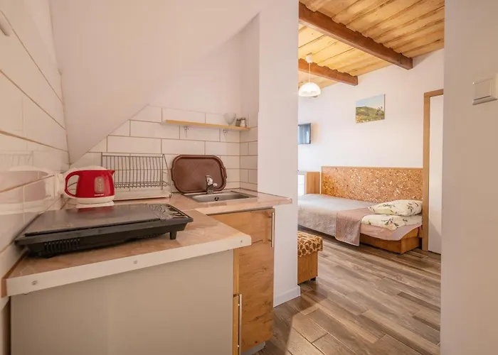 Δωμάτια σε οικογενειακή κατοικία Sara Karpacz