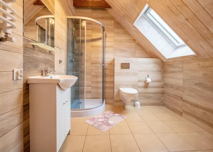 Sara Δωμάτια σε οικογενειακή κατοικία