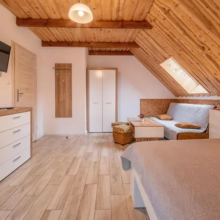 Sara Проживание в семье *