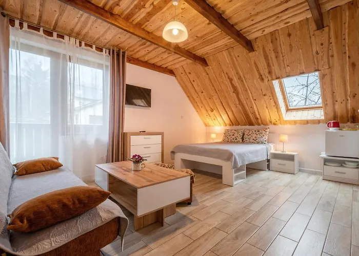 民宿 Sara 卡尔帕奇